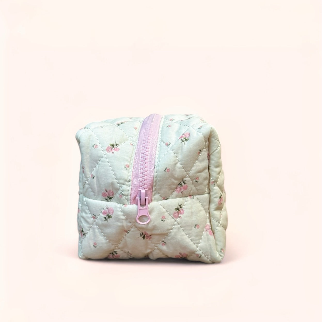 Cute White Floral Pink Rose Make Up Bag